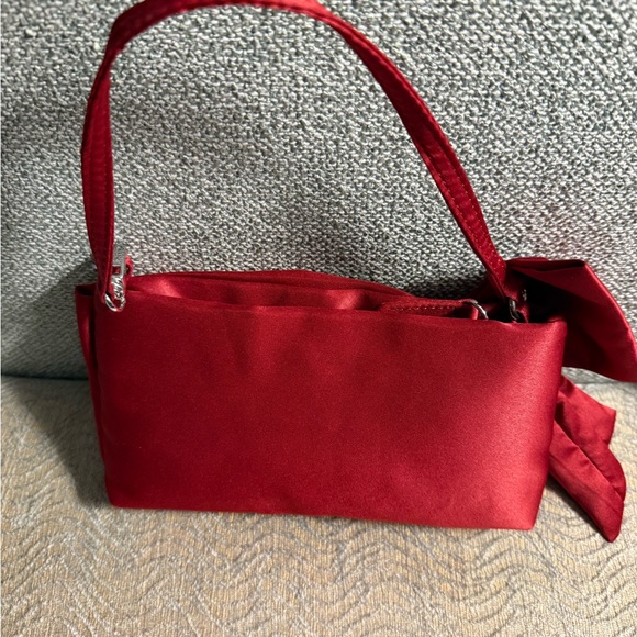 White House Black Market Beautiful Deep Red Evening Purse NOW $29 - Picture 3 of 6